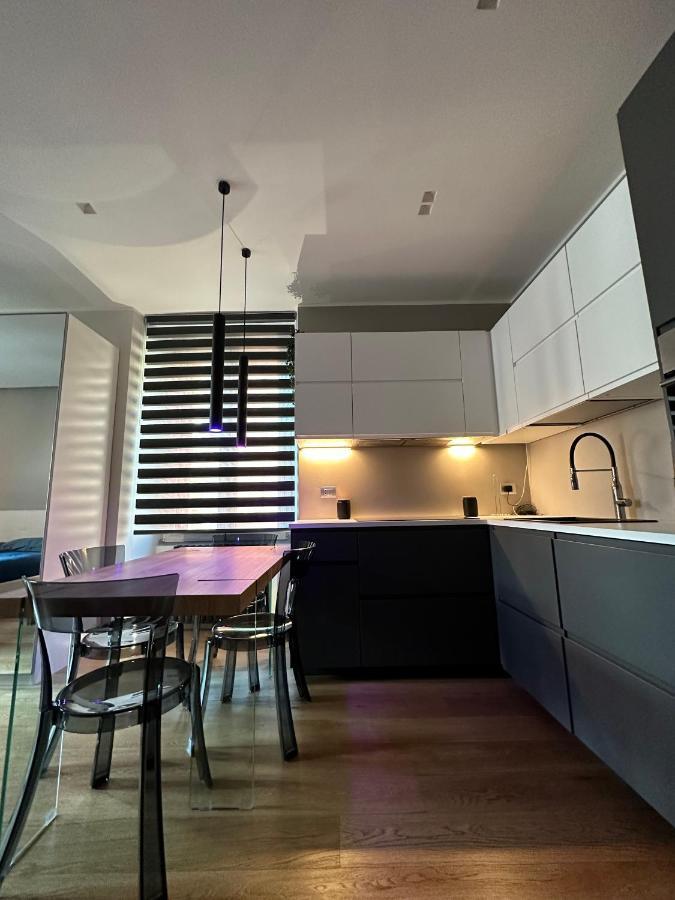 Lr Deluxe Apartments - Fondazione Prada - Metro M3 Μιλάνο Εξωτερικό φωτογραφία